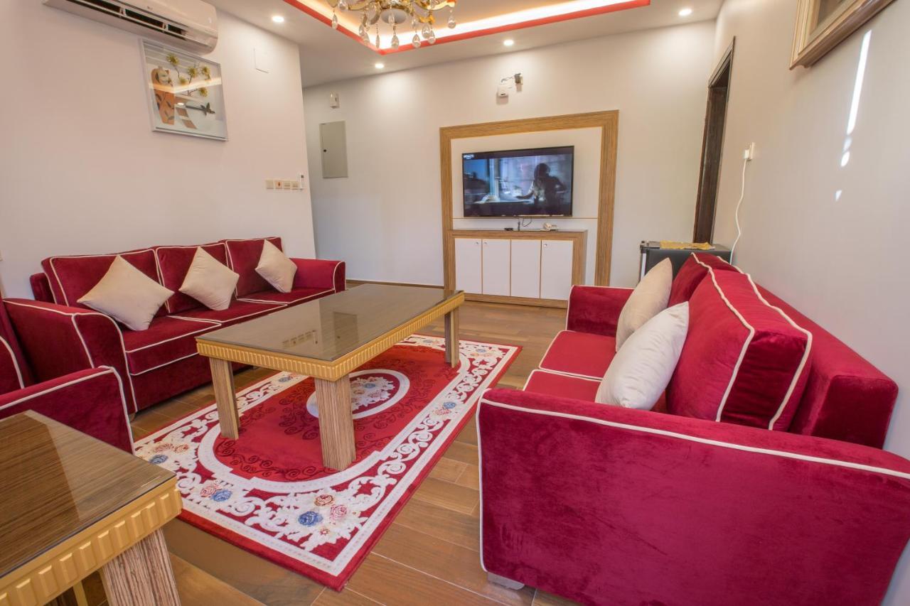 טאבוק Luxury Hotel Apartments מראה חיצוני תמונה